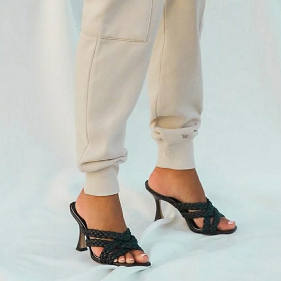 Majorie Sam Edelman Strappy Mule Leather Sandal - Picture 2 of 16